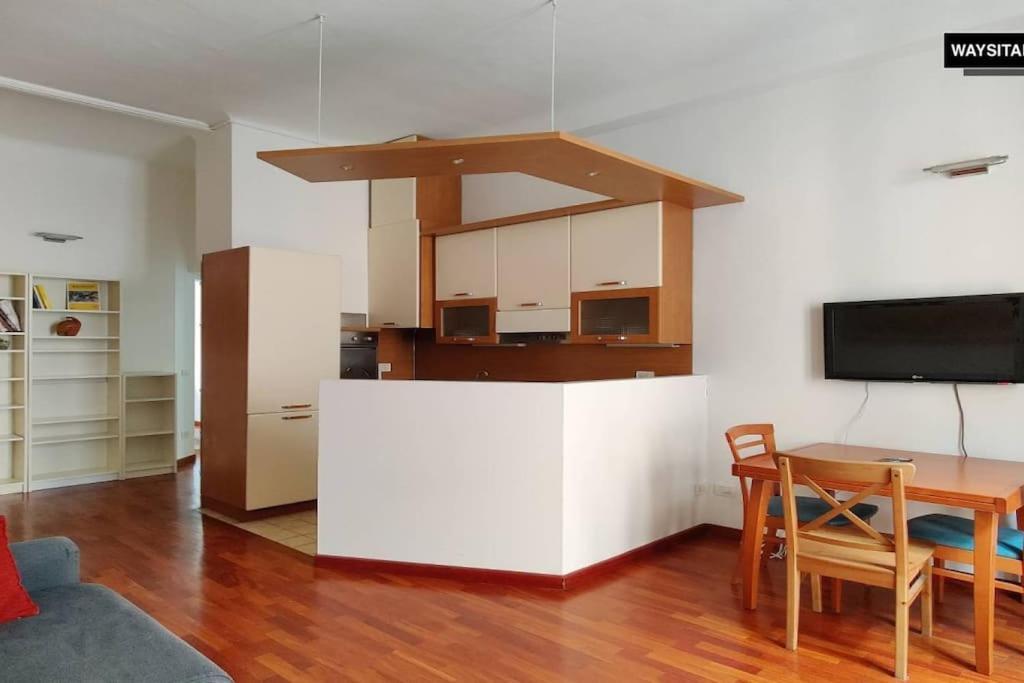 Porta Romana District Suite Милан Экстерьер фото